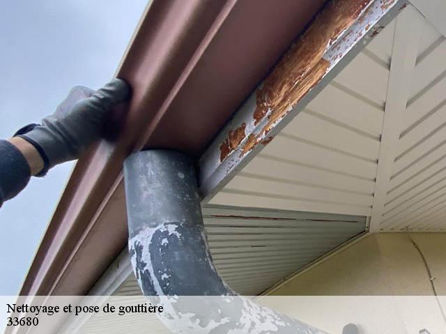 Nettoyage et pose de gouttière  saumos-33680 Couvreur Bordeaux 33